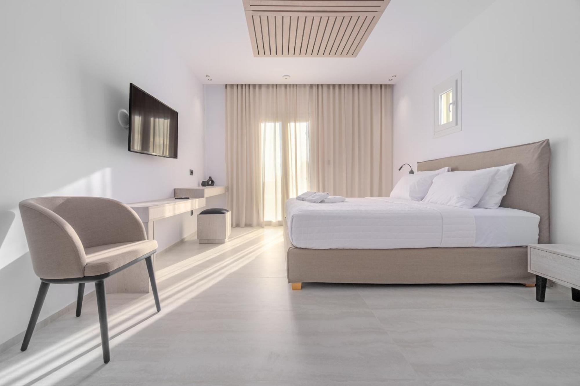 Le Ciel Suites & Villas Mykonos Town エクステリア 写真